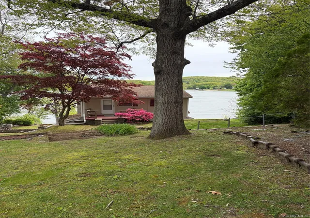 Photo 2 of Single family home for sale at 165 W Lakeshore Dr, Kent, NY 10512 | MLS# 971326 | Listing updated on 2026-08-31