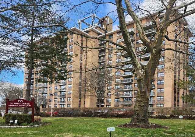Homes for sale in White Plains, NY | 155 Ferris Ave #1K, White Plains, NY 10601 | MLS# 971346