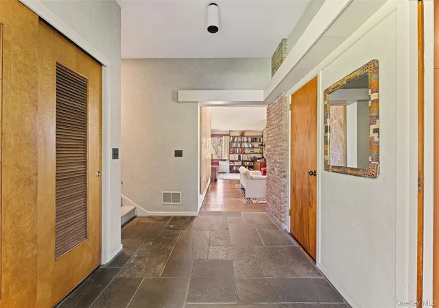 Photo 3 of Sale Pending at 98 Cushman Rd, Scarsdale, NY 10583 | MLS# 971358 | Listing updated on 2026-06-30