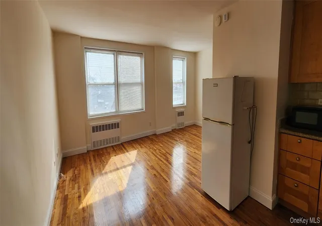 Photo 3 of Sale Pending at 222-89 Braddock Ave #3-D, Queens Village, NY 11428 | MLS# 971417 | Listing updated on 2026-07-02