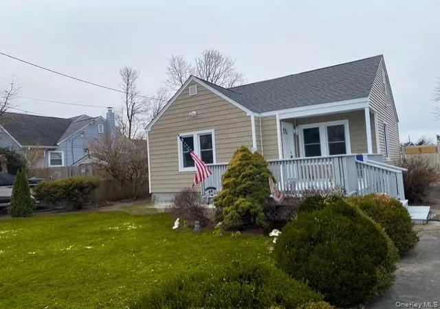 3rd image of 8 Grant Ave, Brentwood, NY 11717 | MLS# 971464