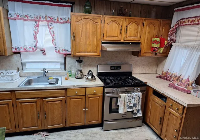 4th image of 103-26 170Th St, Jamaica, NY 11433 | MLS# 971496