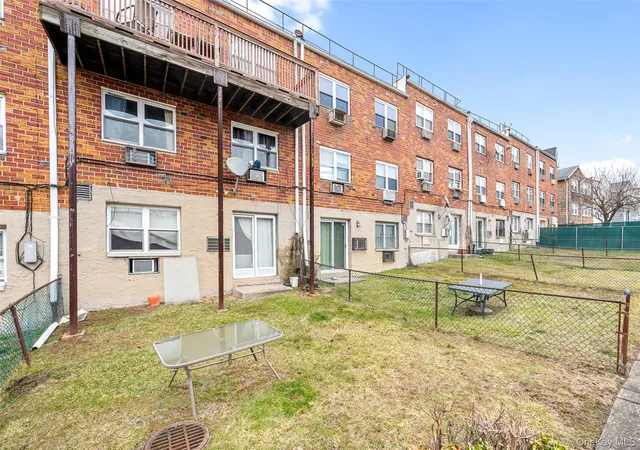 Photo 3 of Condo for sale at 56-18 Cloverdale Blvd, Oakland Gardens, NY 11364 | MLS# 971508 | Listing updated on 2026-08-25