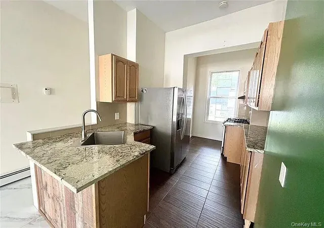 Listing Photo 4 - Condo for sale in building located at 296 Mill St, Poughkeepsie, NY 12601