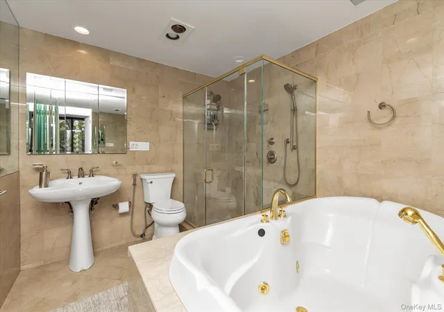 5th image of 9-05 162Nd St, New York, NY 11357