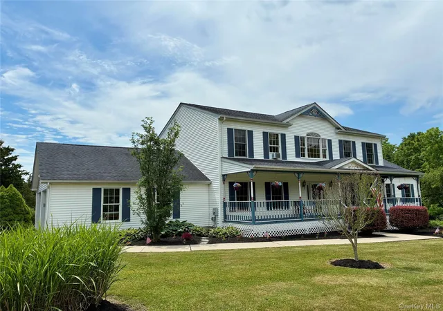 3rd image of 24 Sesame St, New Windsor, NY 12575 | MLS# 971635