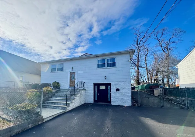 Homes for sale in Haverstraw, NY | 97 Benson St, Haverstraw, NY 10993 | MLS# 971746