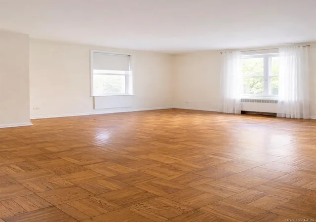 3rd image of 2255 Cruger Ave #1B, New York, NY 10467 | MLS# 971761