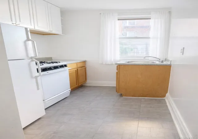 5th image of 2255 Cruger Ave #1B, New York, NY 10467 | MLS# 971761