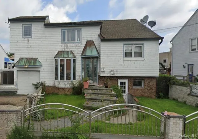 Single Family Residence at 1115 Jackson Pl, Baldwin, NY 11510 | MLS# 971838 | | Sold on 2026-05-11