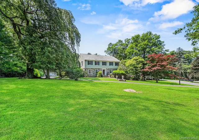 2nd image of 1 Finnegan Ln, Suffern, NY 10901 | MLS# 971913