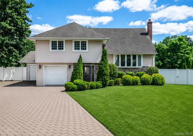 Photo 2 of Sale Pending at 9 Primrose Ave W, Greenburgh, NY 10607 | MLS# 971959 | Listing updated on 2026-08-13