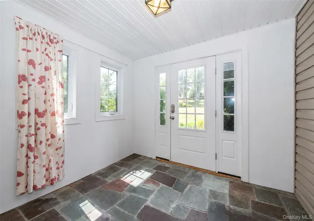 Photo 3 of Sale Pending at 9 Primrose Ave W, Greenburgh, NY 10607 | MLS# 971959 | Listing updated on 2026-08-13