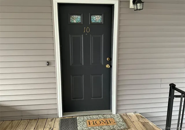 2nd image of 100 Hillside Dr #B10, Wallkill, NY 10941 | MLS# 972000