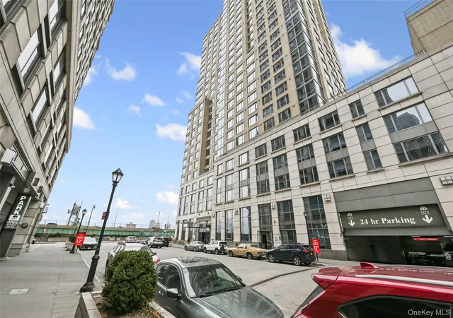 29th image of 220 Riverside Blvd #19L, New York, NY 10069 | MLS# 972141