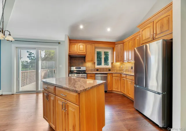 Photo 3 of Single family home for sale at 540 Conklin Rd, Southold, NY 11952 | MLS# 972288 | Listing updated on 2026-10-07