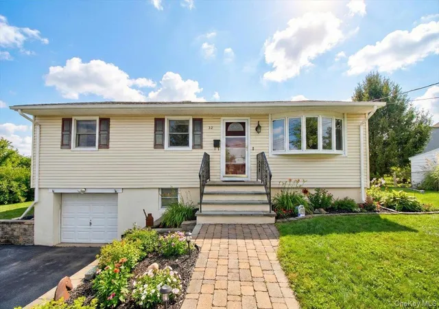 1st image of 32 Highland Ave, Warwick, NY 10990 | MLS# 972375