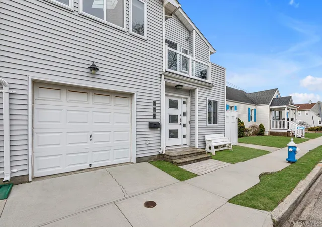 29th image of 804 E Chester St, Long Beach, NY 11561 | MLS# 972401
