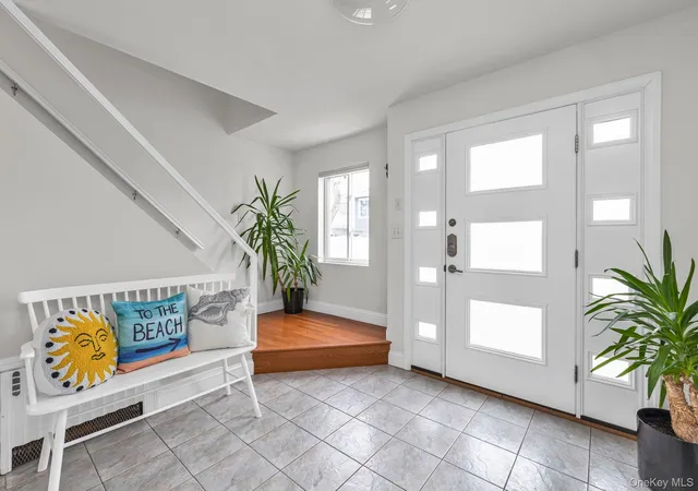 4th image of 804 E Chester St, Long Beach, NY 11561 | MLS# 972401
