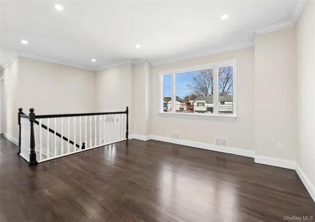 Photo 3 of Sale Pending at 236 Vermont Ave, Islip, NY 11706 | MLS# 972423 | Listing updated on 2026-04-07