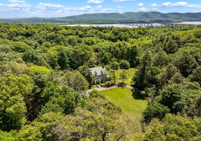 36th image of 11 Fostertown Rd, Newburgh, NY 12550 | MLS# 972449