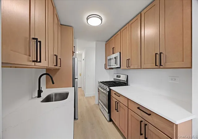 4th image of 820 Boynton Ave #16M, New York, NY 10473 | MLS# 972472