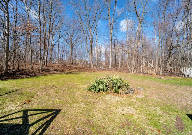 Photo 3 of Sale Pending at 166 Brookside Farms, Newburgh (town), NY 12550 | MLS# 972473 | Listing updated on 2026-09-05