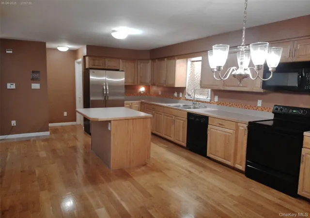 Photo 3 of Single family home for sale at 44 Lester Ln, Bethel, NY 12786 | MLS# 972571 | Listing updated on 2026-08-02