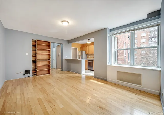 17th image of 39 60 52nd St #6B, Woodside, NY 11377 | MLS# 972631