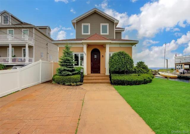 1st image of 894 Bay 9th St, Islip, NY 11795 | MLS# 972665