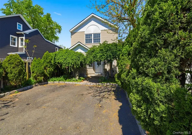 Homes for sale in Haverstraw, NY | 24 Partition St, Haverstraw, NY 10927 | MLS# 972671