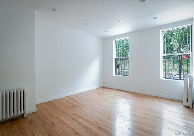 2nd image of 1501 Teller Ave, Bronx, NY 10457 | MLS# 972721