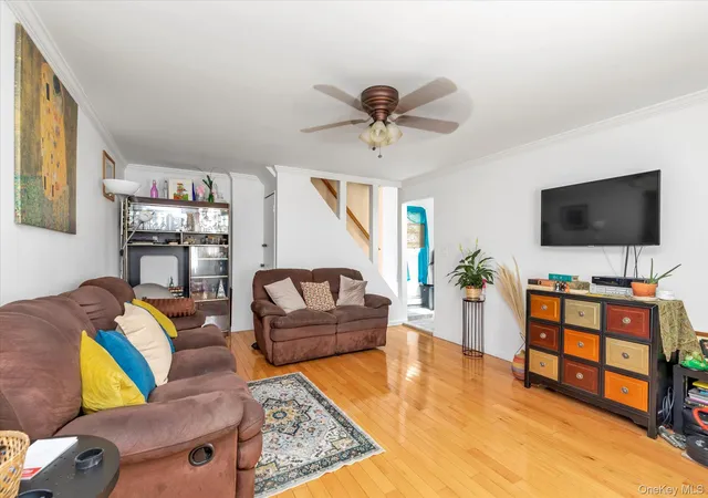 3rd image of 103 Oakley Ave, Hempstead, NY 11003 | MLS# 972770