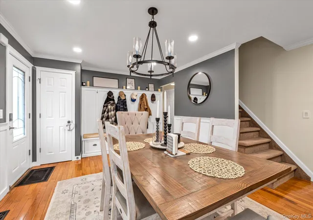 5th image of 190 31St St, Lindenhurst, NY 11757 | MLS# 972773