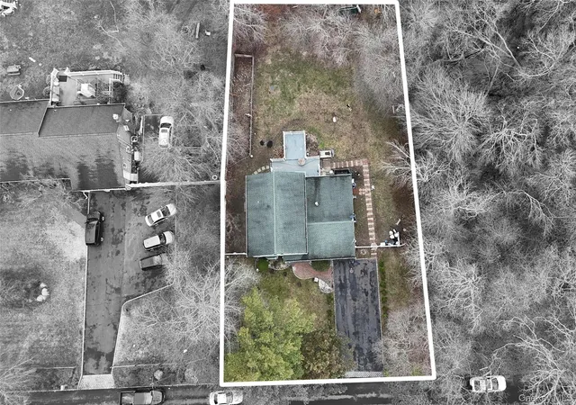 26th image of 89 Sportsmen St, Islip, NY 11722 | MLS# 972807