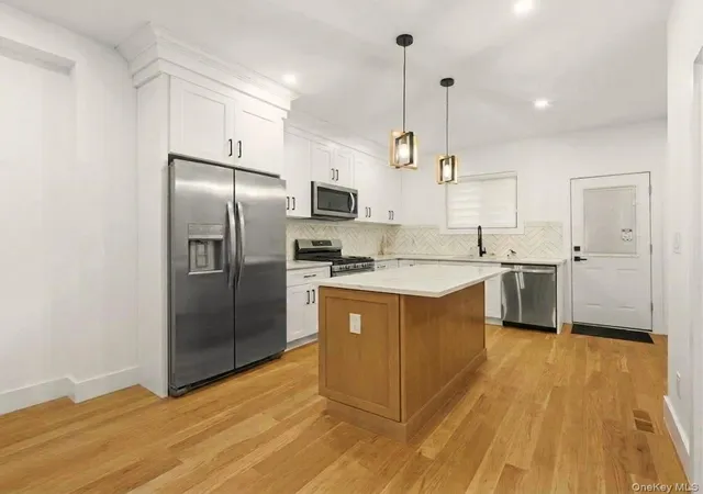 Photo 3 of Single family home for sale at 1173 E 43rd Street, New York, NY 11210 | MLS# 972880 | Listing updated on 2026-04-19