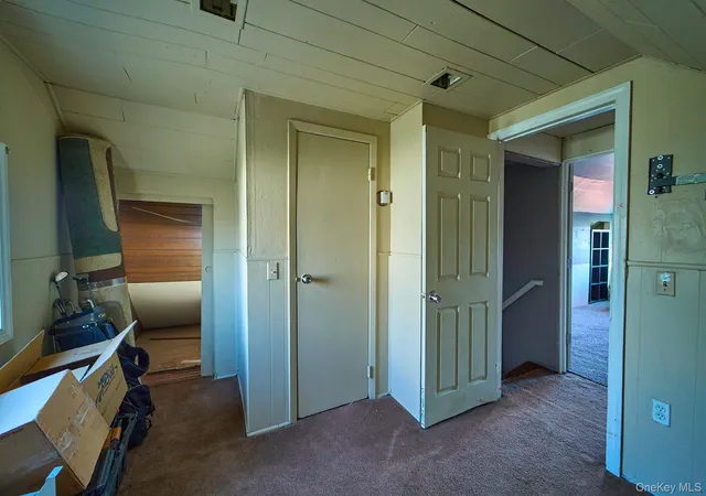 23rd image of 50 Tower Ln, Hempstead, NY 11756 | MLS# 972920