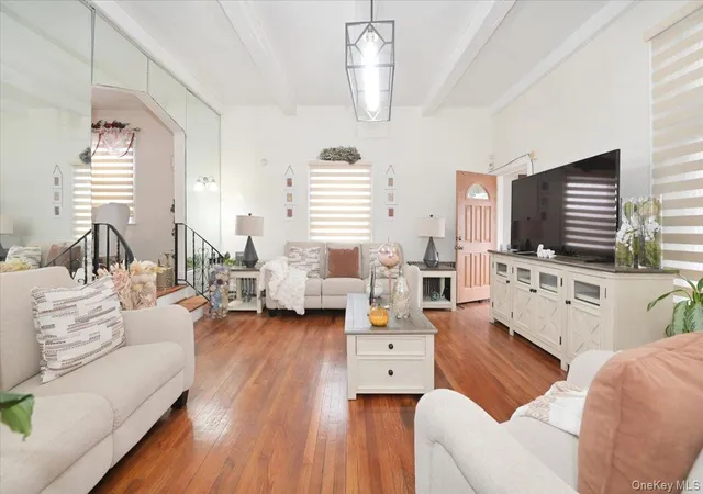 Photo 3 of Sale Pending at 13071 225th Street, New York, NY 11413 | MLS# 972923 | Listing updated on 2026-09-17