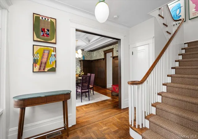 4th image of 33 Young Ave, Pelham, NY 10803 | MLS# 972989