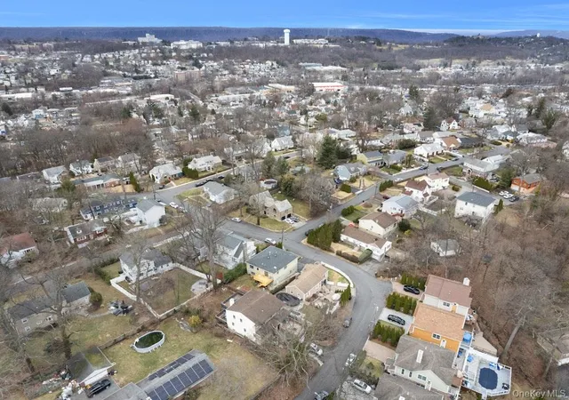 44th image of 88 Stockbridge Rd, Yonkers, NY 10710 | MLS# 973200