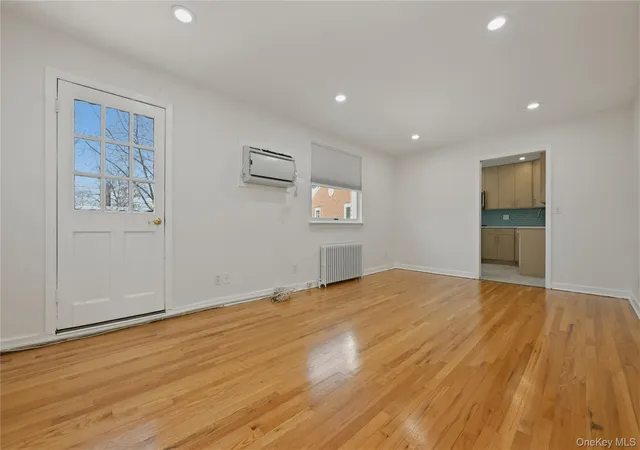 4th image of 260-55 Union Turnpike, New York, NY 11004
