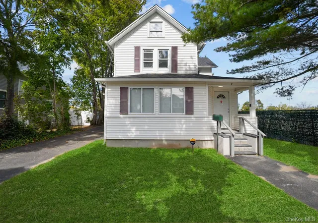 Single family home for sale at 21 Maple Ave, Port Jefferson Station, NY 11776 | MLS# 973219
