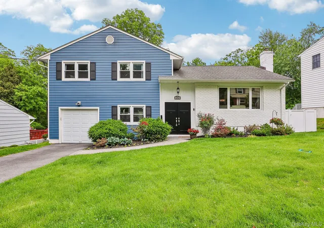 Homes for sale in Scarsdale, NY | 30 Rutledge Rd, Scarsdale, NY 10583 | MLS# 973323