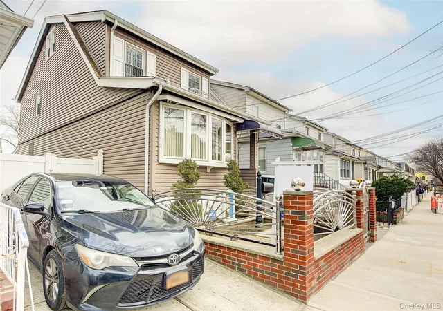 Photo 3 of Sale Pending at 9031 180th Street, New York, NY 11432 | MLS# 973364 | Listing updated on 2026-05-19