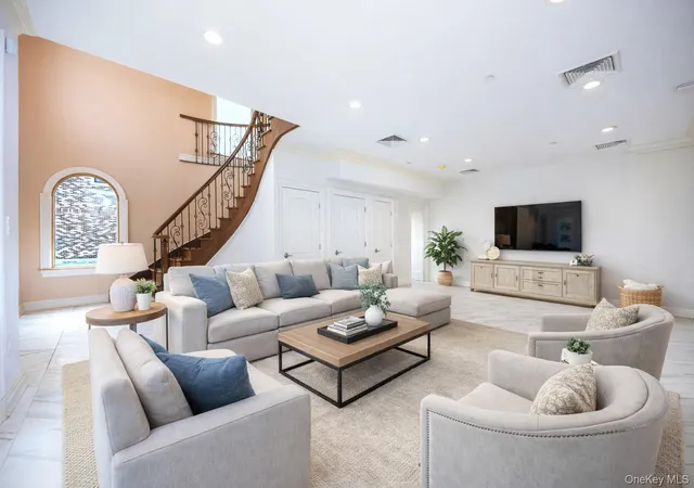 Photo 3 of Sale Pending at 10 42 Utopia Pkwy, New York, NY 11357 | MLS# 973429 | Listing updated on 2026-04-13