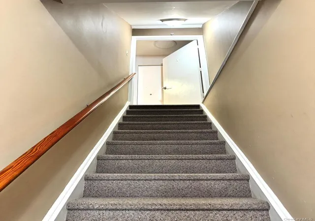 Photo 2 of Condo for sale at 11 Livingston Manor #11, Greenburgh, NY 10522 | MLS# 973445 | Listing updated on 2026-09-05