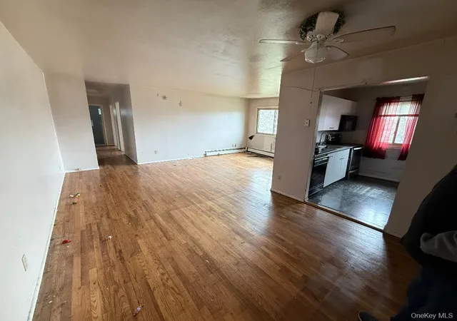 Listing Photo 5 - Condo for sale in building located at 2399 Union Blvd, Islip, NY 11751 - Unit #8B