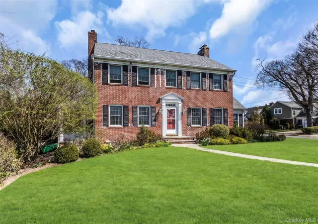 2nd image of 7 River Rd, Oceanside, NY 11572 | MLS# 973642