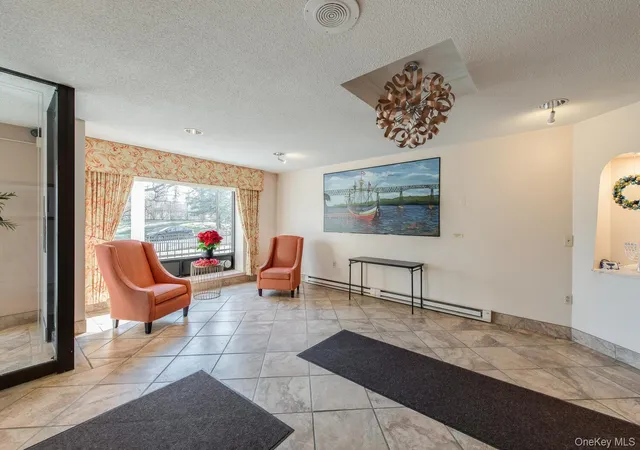 Homes for sale in Poughkeepsie, NY | 160 Academy St #3L, Poughkeepsie, NY 12601 | MLS# 973666