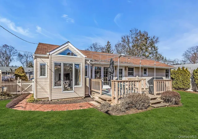 Photo 30 of Sale Pending at 2 Nancy Ct, Oyster Bay, NY 11542 | MLS# 973678 | Listing updated on 2026-06-30
